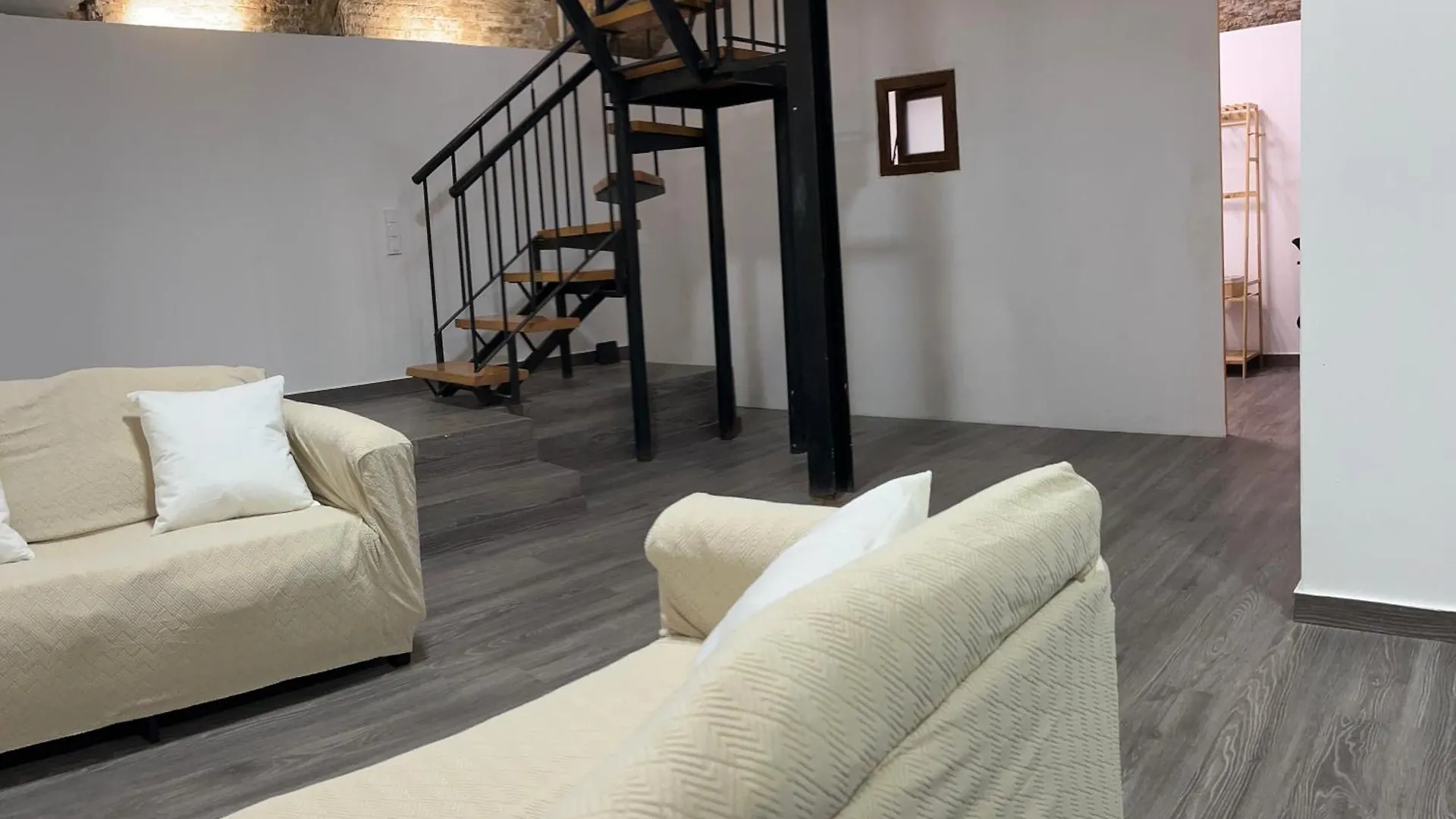 150M From The Beach برشلونة إسبانيا